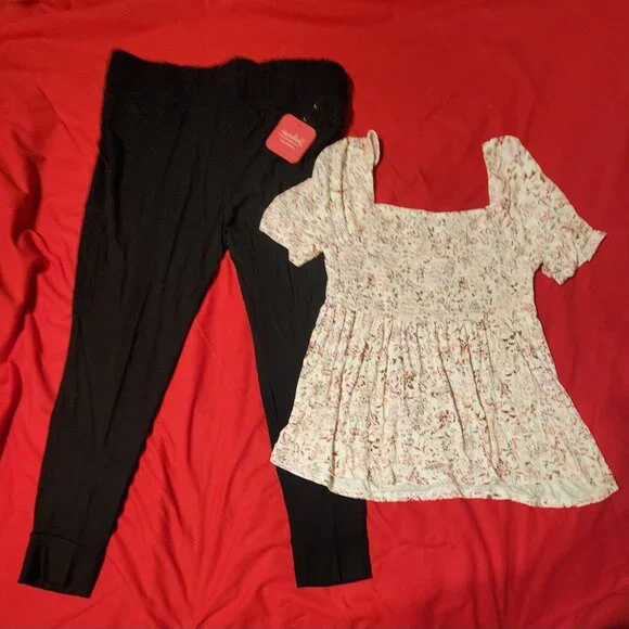 NWT Top and Pants by Isabel Maternity - Picture 2 of 12